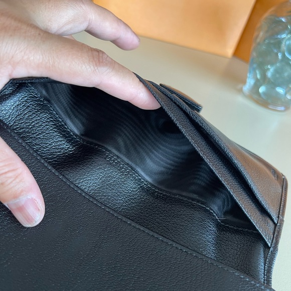 Black Friday Sale! Saint Laurent long wallet🖤🖤🖤 - Picture 10 of 13